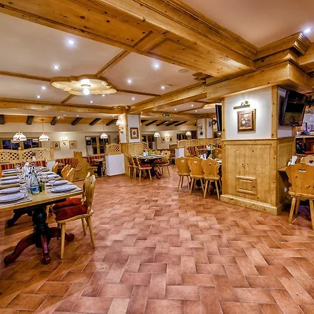 Konukevi Brandeberg & Restaurant 3*