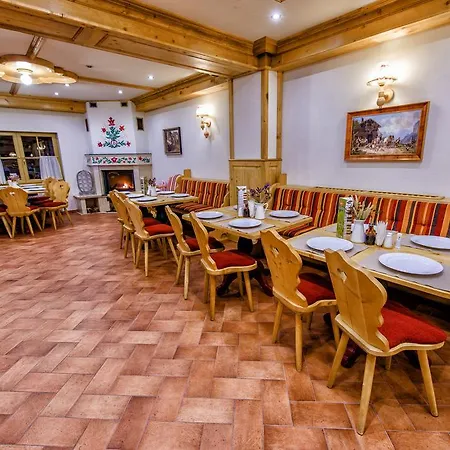 Brandeberg & Restaurant Bran (Brasov)